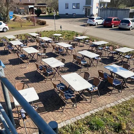 Roessle Bed & Breakfast 3*