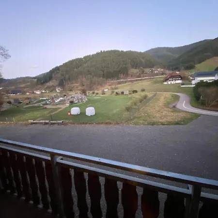 Roessle Bed & Breakfast 3*