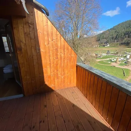 فندق مبيت وإفطار Roessle 3*