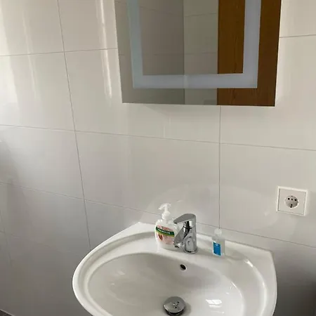 فندق مبيت وإفطار Roessle 3*