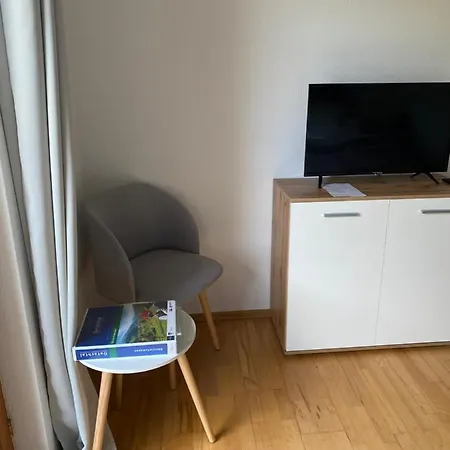 Oda ve Kahvaltı Roessle 3*